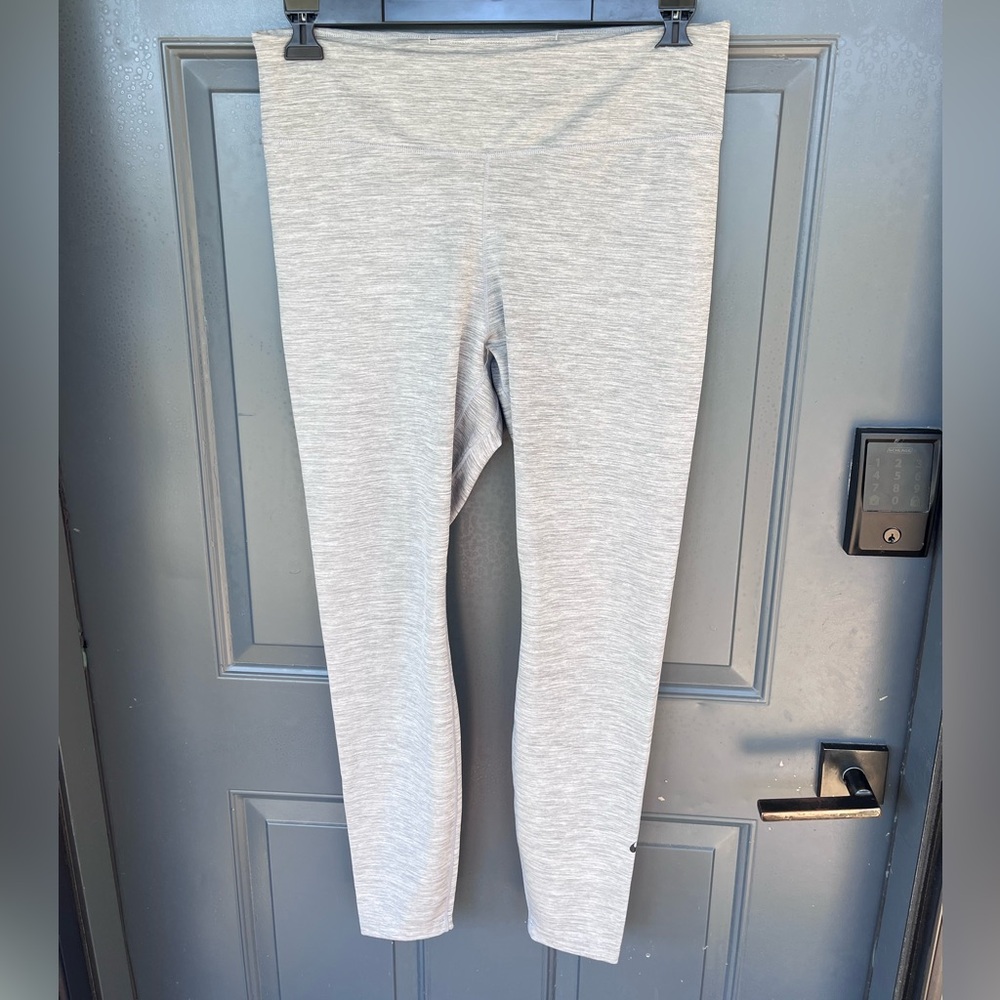 Nike Light Heather Gray Women's Leggings